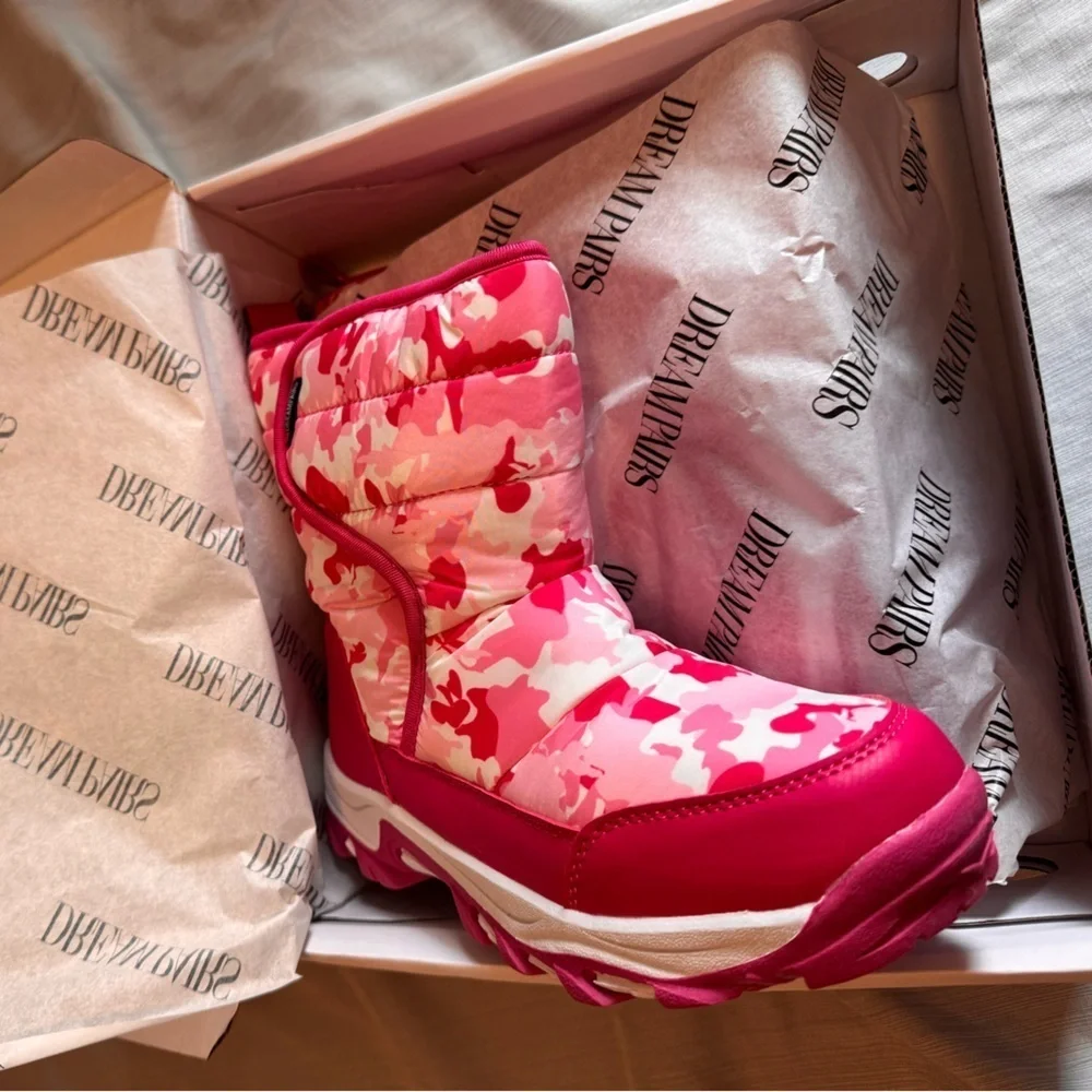 Pink Camouflage Winter Boots